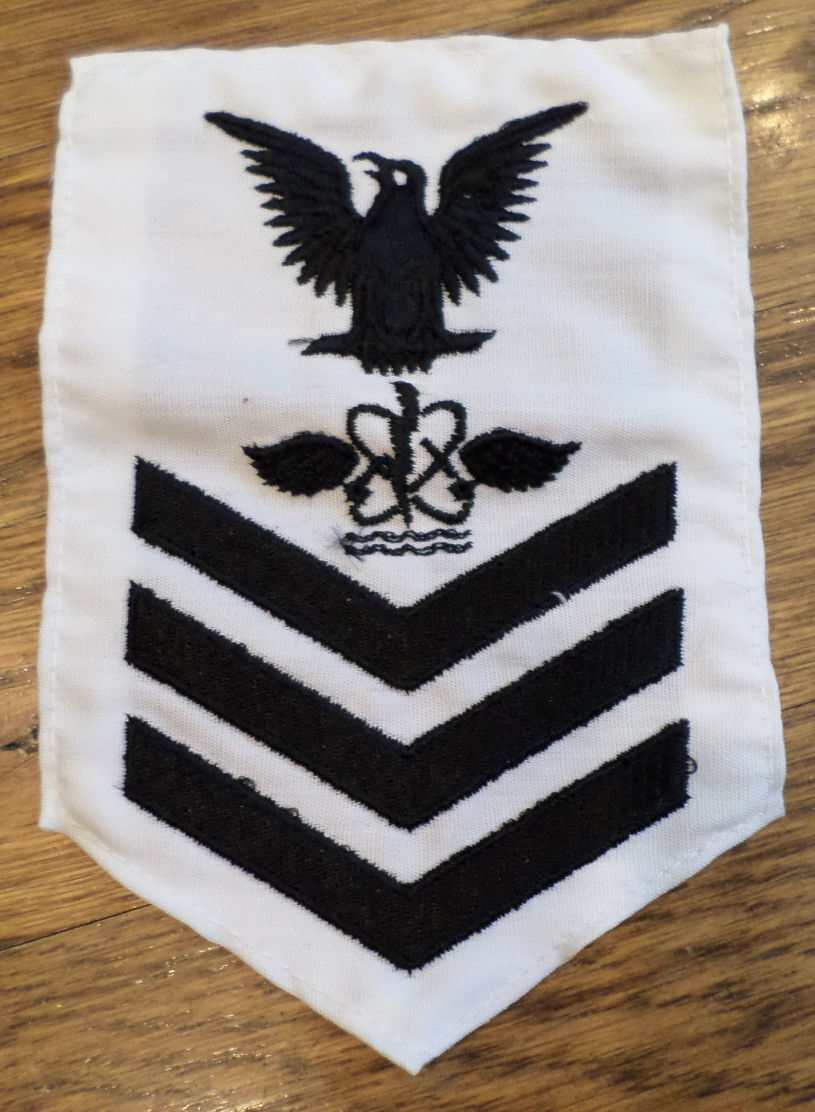 Us Navy Aviation Antisub War Petty Officer First Class White Navy Uniform Patch