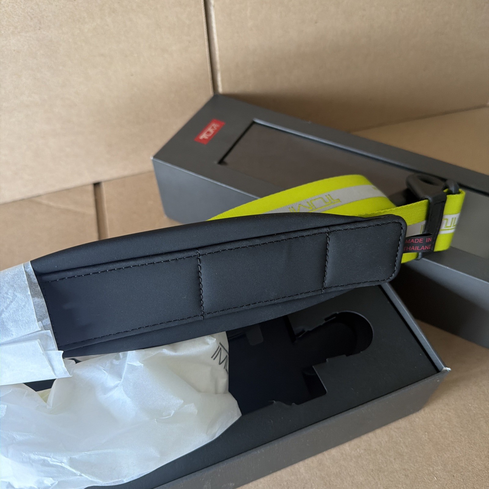 TUMI Accents Custom Shoulder Strap Grey/Bright Lime