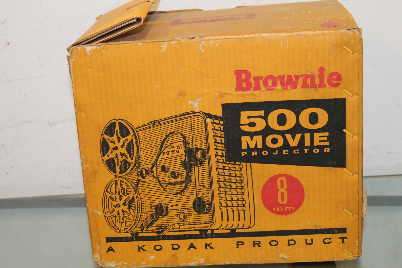 MOVIE PROJECTOR - 1960s Vintage Kodak Brownie 500 8mm Film Projector #189 w/ box