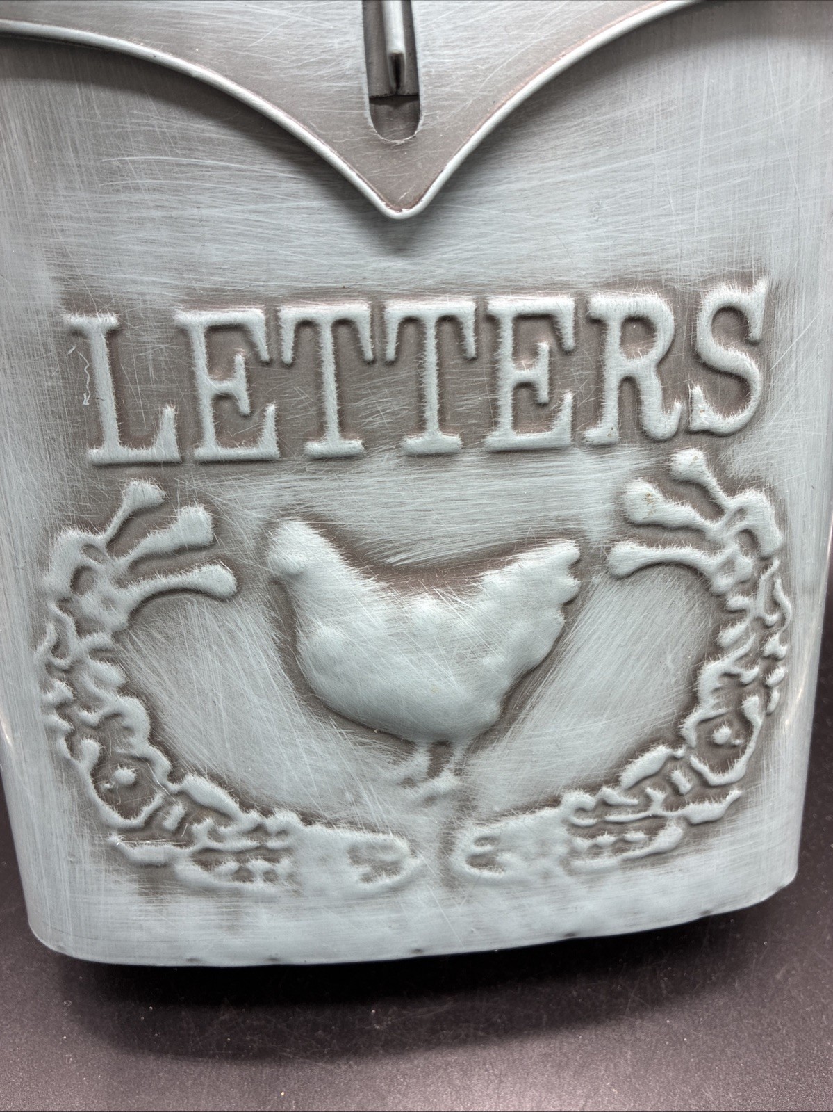Mailbox Wall Mount Letters Post Box Front Door Decoration only Chicken