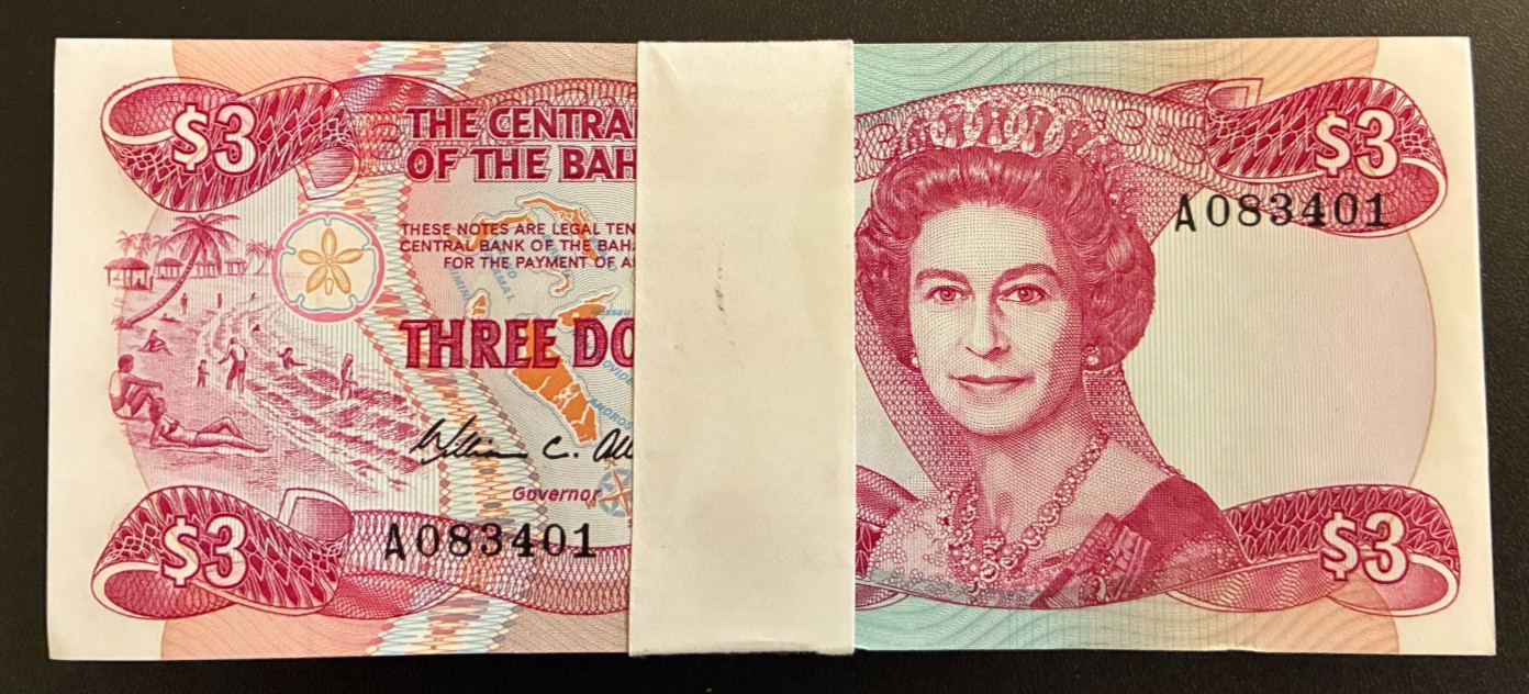 BAHAMAS 3 DOLLARS P-44 1974/1984 x 100 Pcs Lot BUNDLE QUEEN UNC BAHAMIAN NOTE