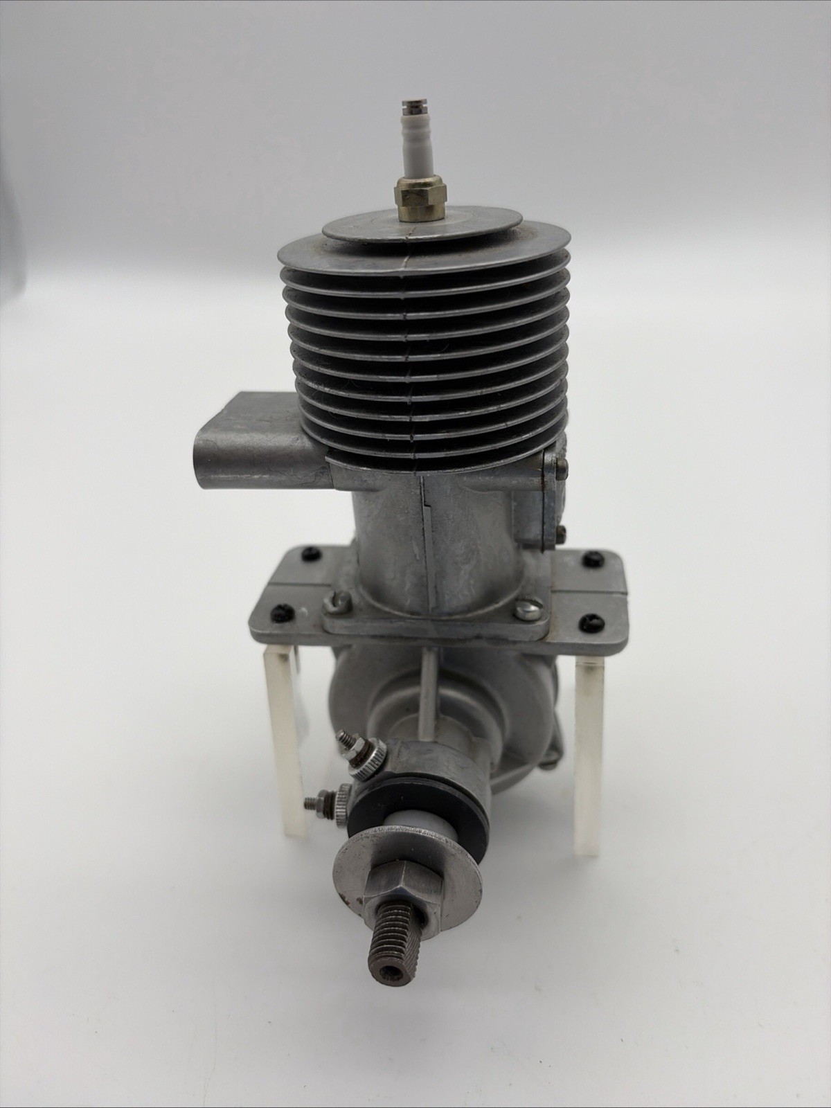 Forster 99 RJL Spark Ignition Model Airplane Engine M5