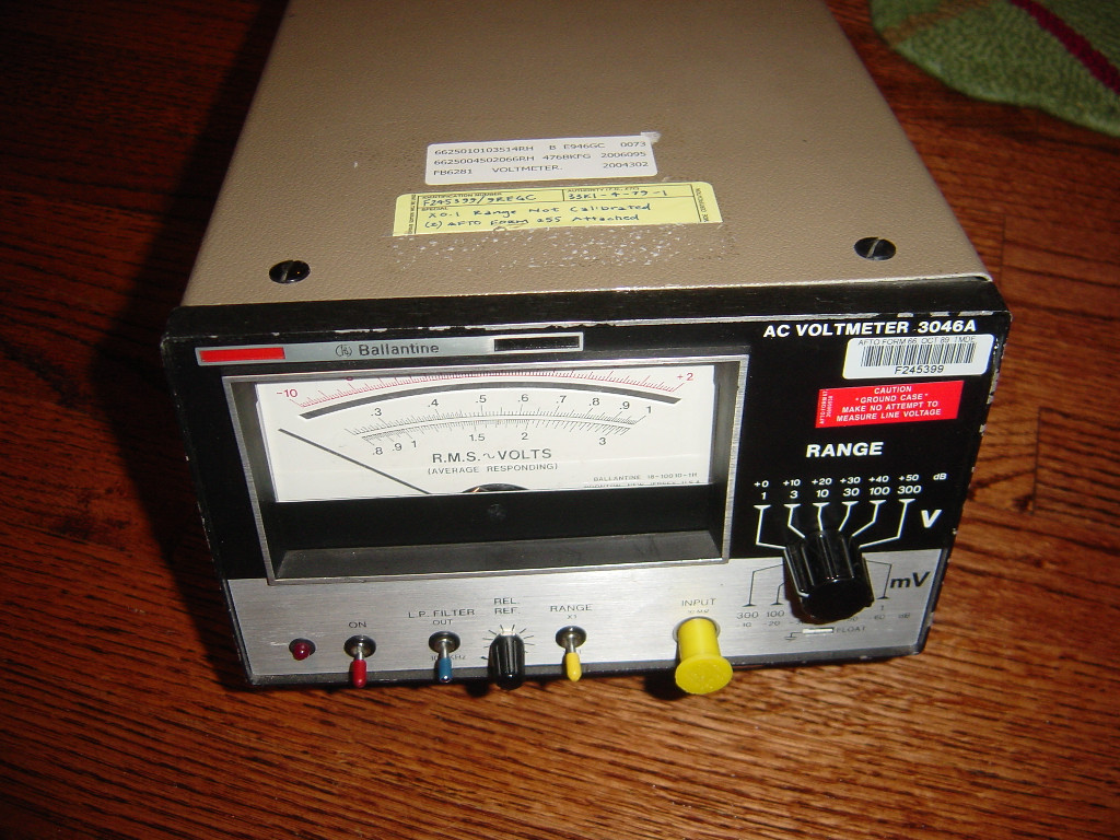 ballantine AC voltmeter 3046A used working condition true RMS volts milivolts