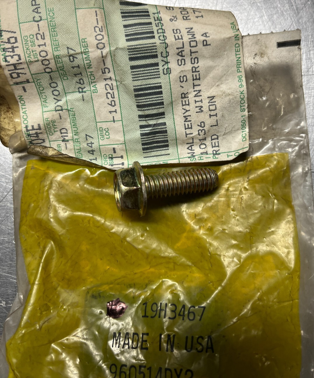 19H3467   GENUINE  OEM  John Deere   CAP SCREW BOLT