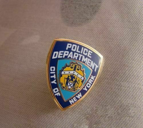 US City Of New York Police Department Metal Mini Badge Lapel Pin
