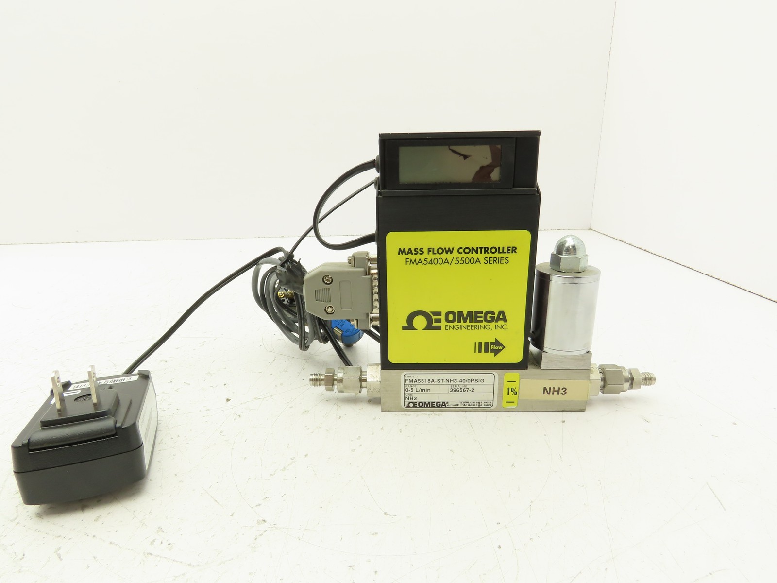 Omega FMA5518A-ST-NH3-40/0PSIG Mass Flow Meter Controller 0-5 L/min Gas NH3