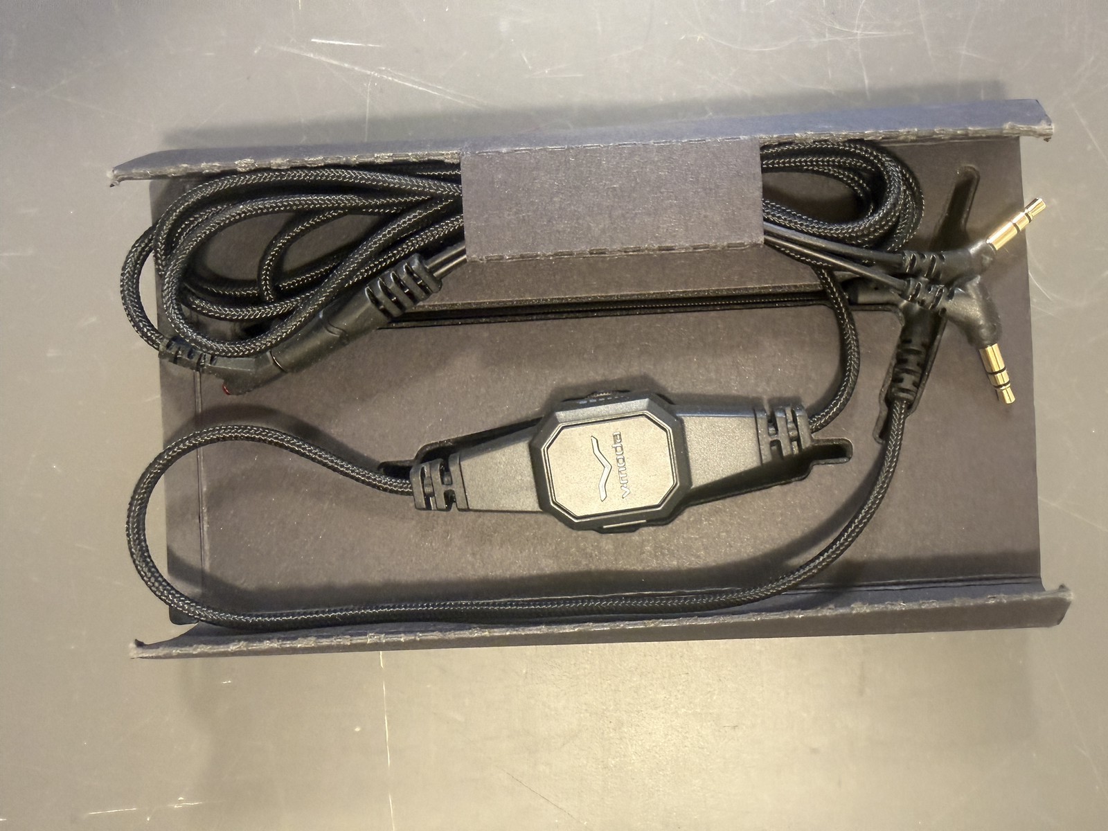 V-MODA BoomPro Microphone for Gaming Calls Headset Adapter Y-Cable Black