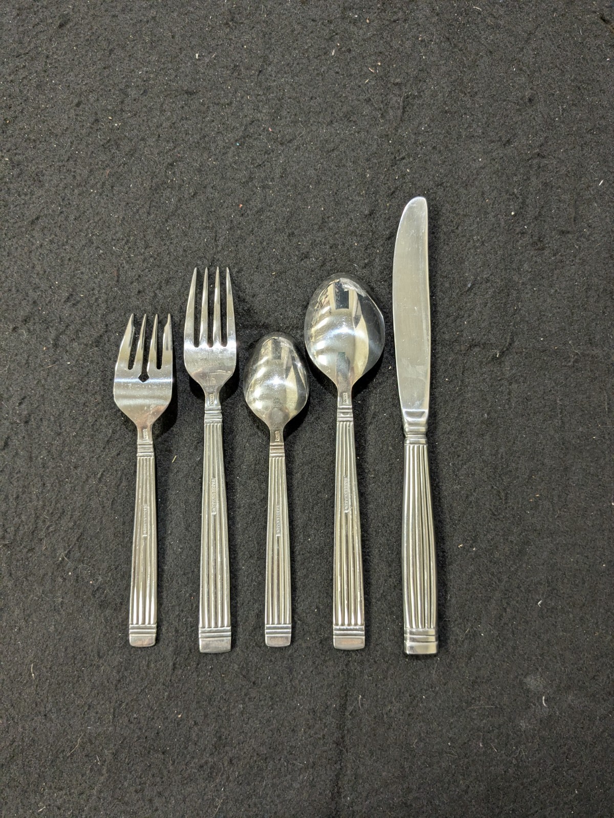 Farberware Alexa 5 PC. Place Setting