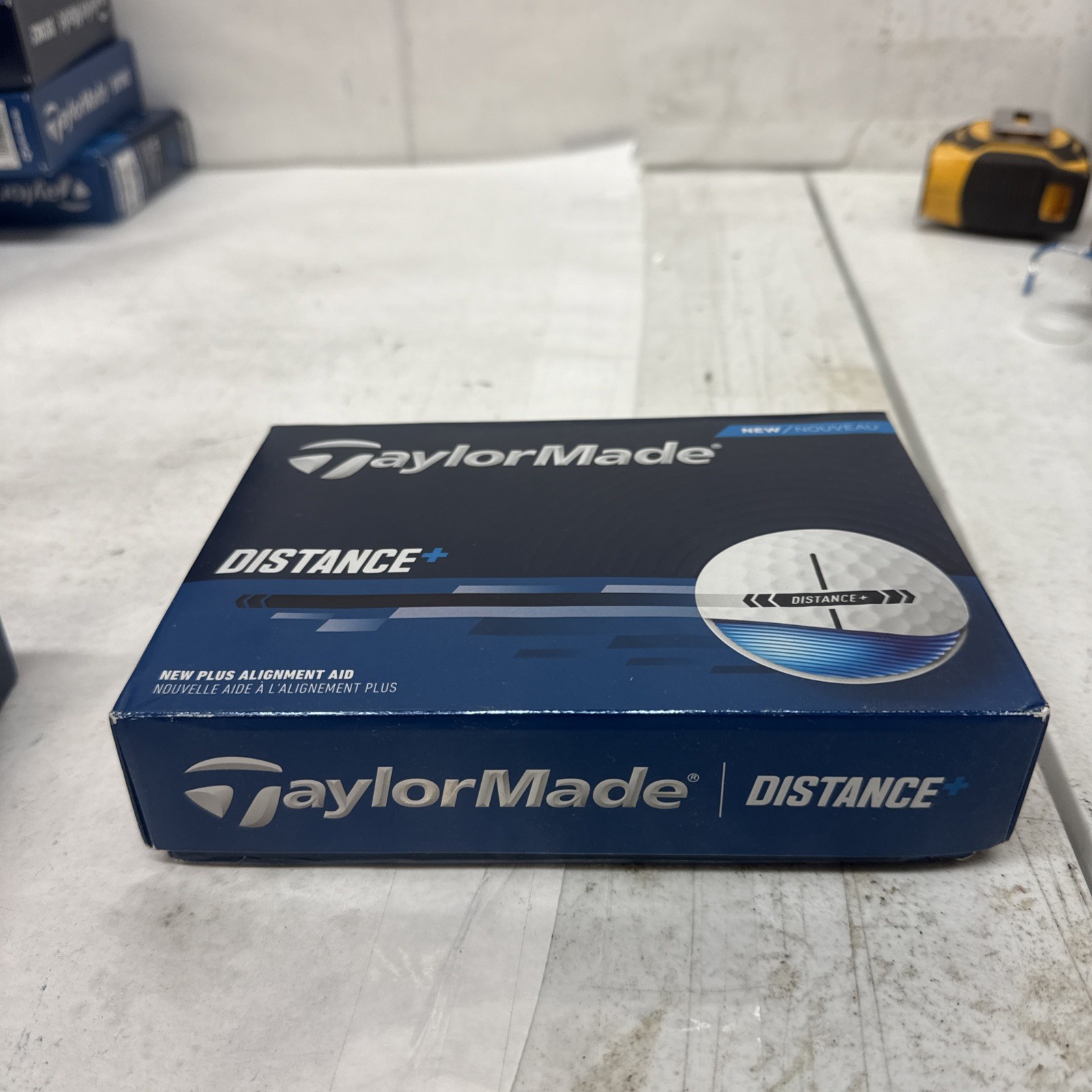 TaylorMade Golf 2025 Distance + White One Dozen