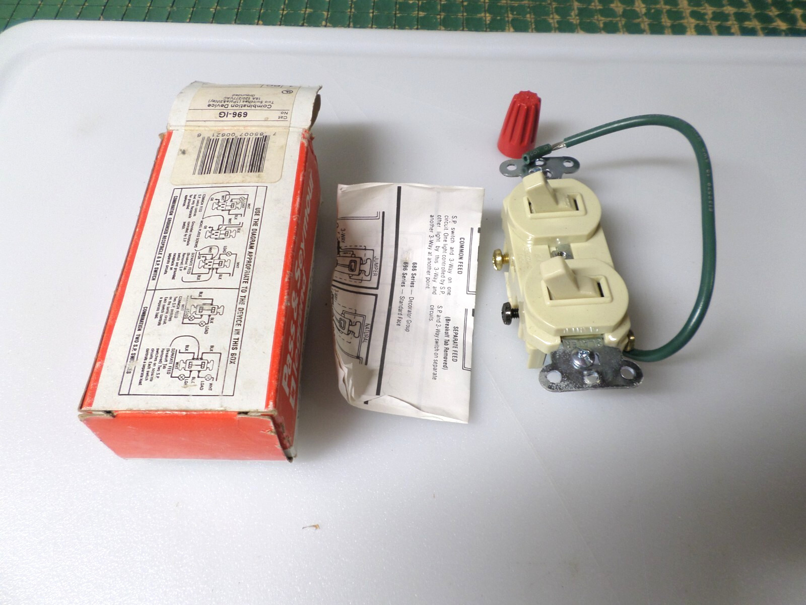 PASS & SEYMOUR - 696IG - COMBINATION- 2 SWITCHES 1 POLE 3-WAY- 15A -NIB