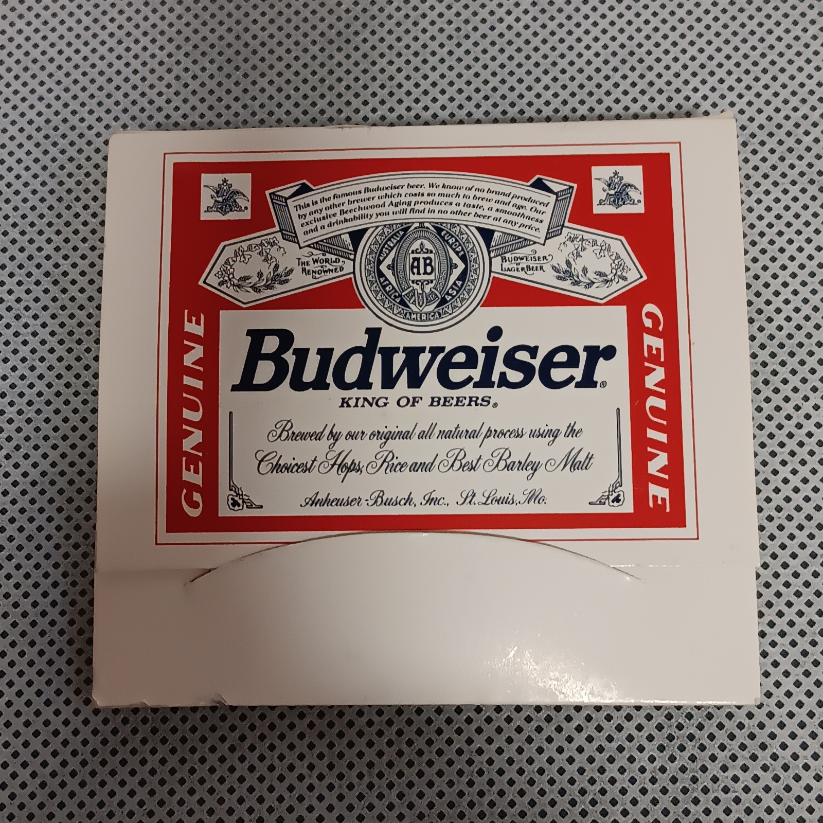 Budweiser Golf Tees 4 and Ball Marker in Matchbook Syle Sleeve New Old Stock