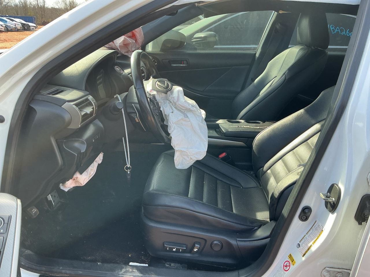 IS200T 2016 Glove Box 4925022