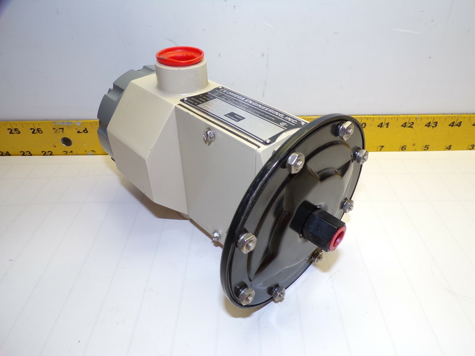 NEW OMEGA PRESSURE SWITCH 125/250 VAC PROOF 20 PSI 10 AMP  PSW-402