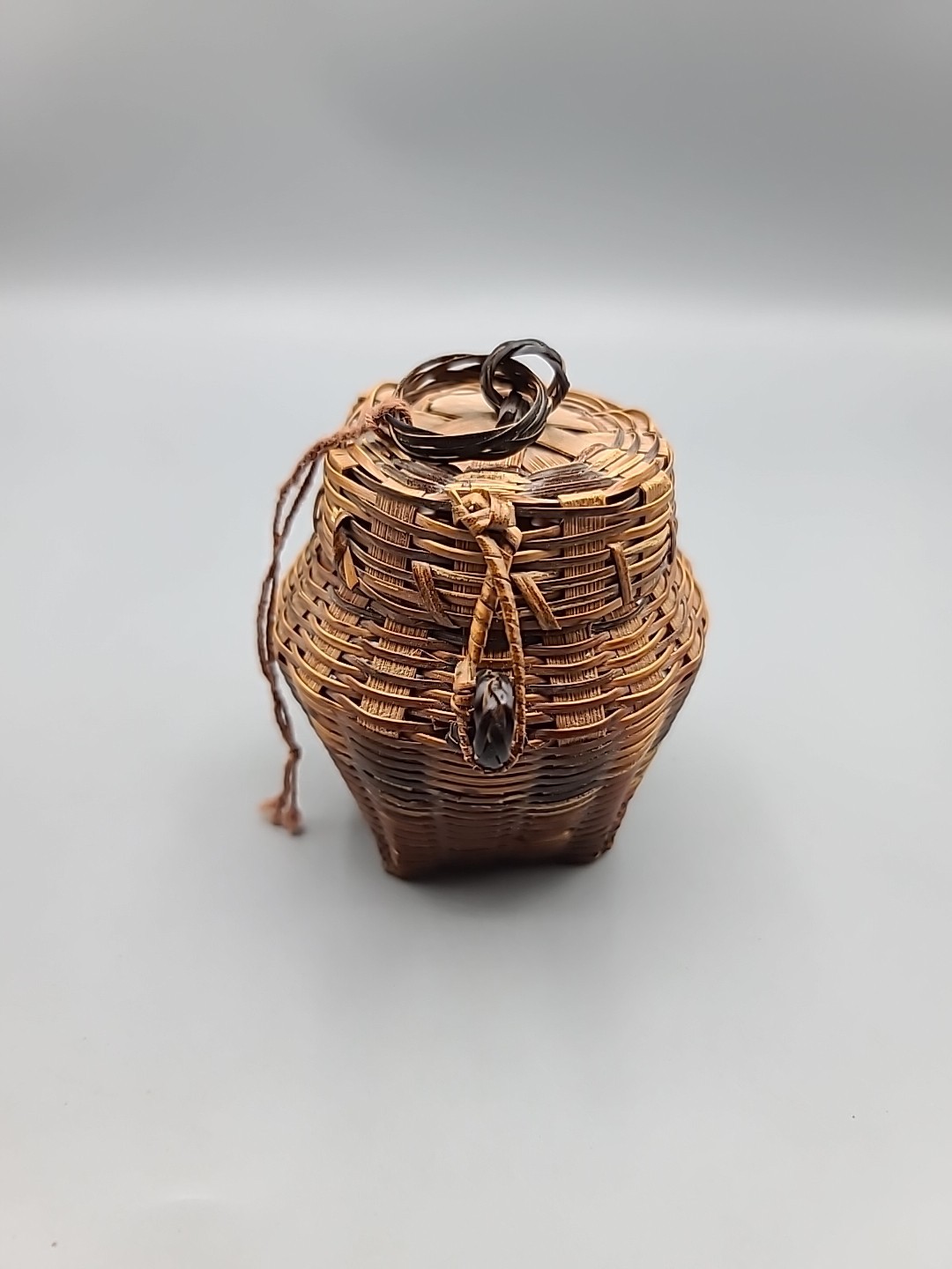 Small Wooden Handmade Wicker Basket Decorative Vintage Collectible 3 Inch