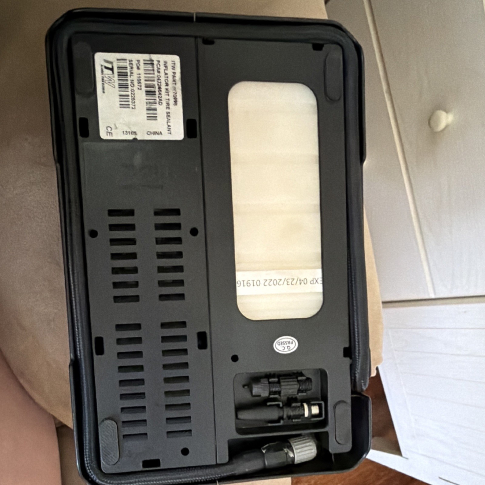 Mopar Tire Service Kit OEM Inflator Compressor