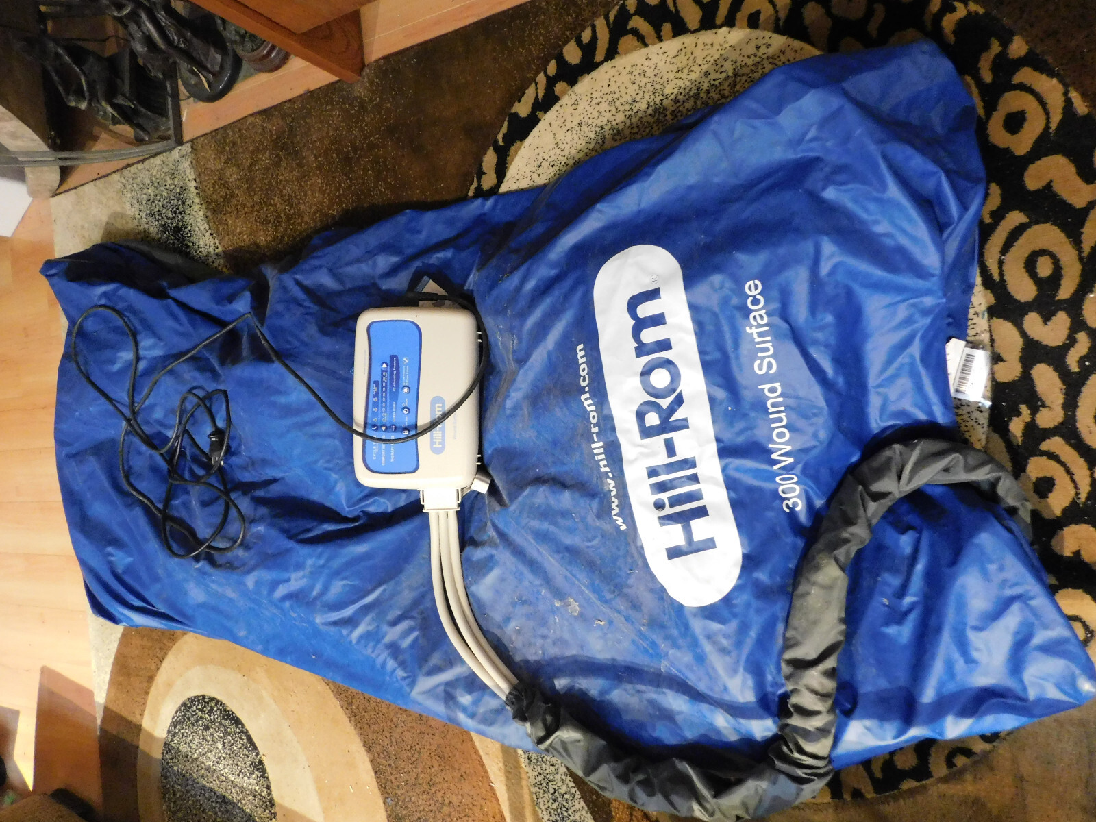 Hill-Rom Wound Service Homecare Therapy Bed Air Mattress & Pump P4937EAS1