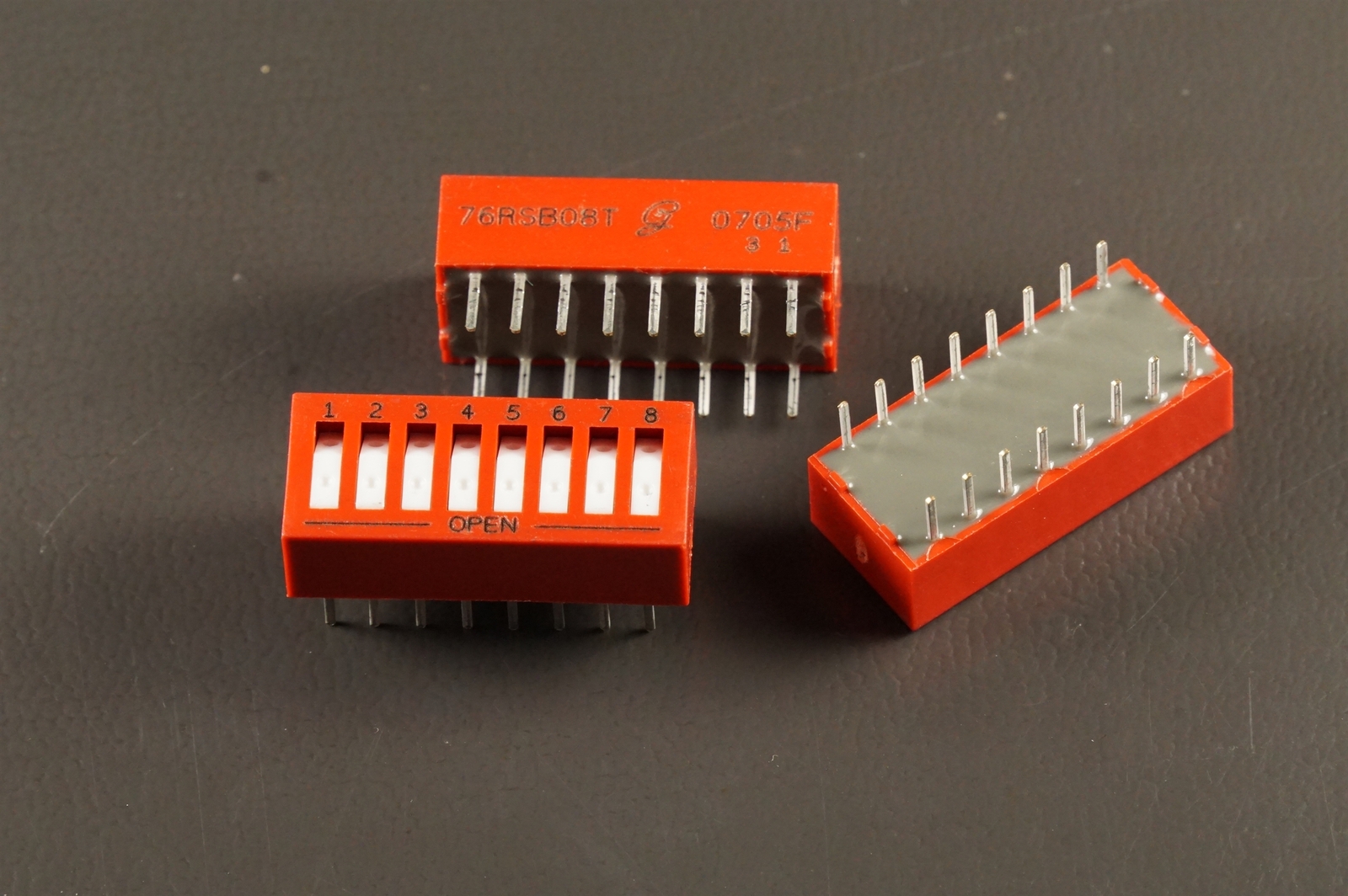 Lot of 3 219-4MST Grayhill DIP Switch 8 Pos Rocker Actuator SPST 150mA 30VDC TH