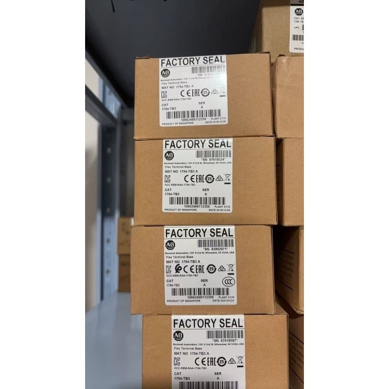 1794TB3 New Allen-Bradley 1794-TB3 1794-TB3 /A FLEX TERMINAL BASE Free Shipping