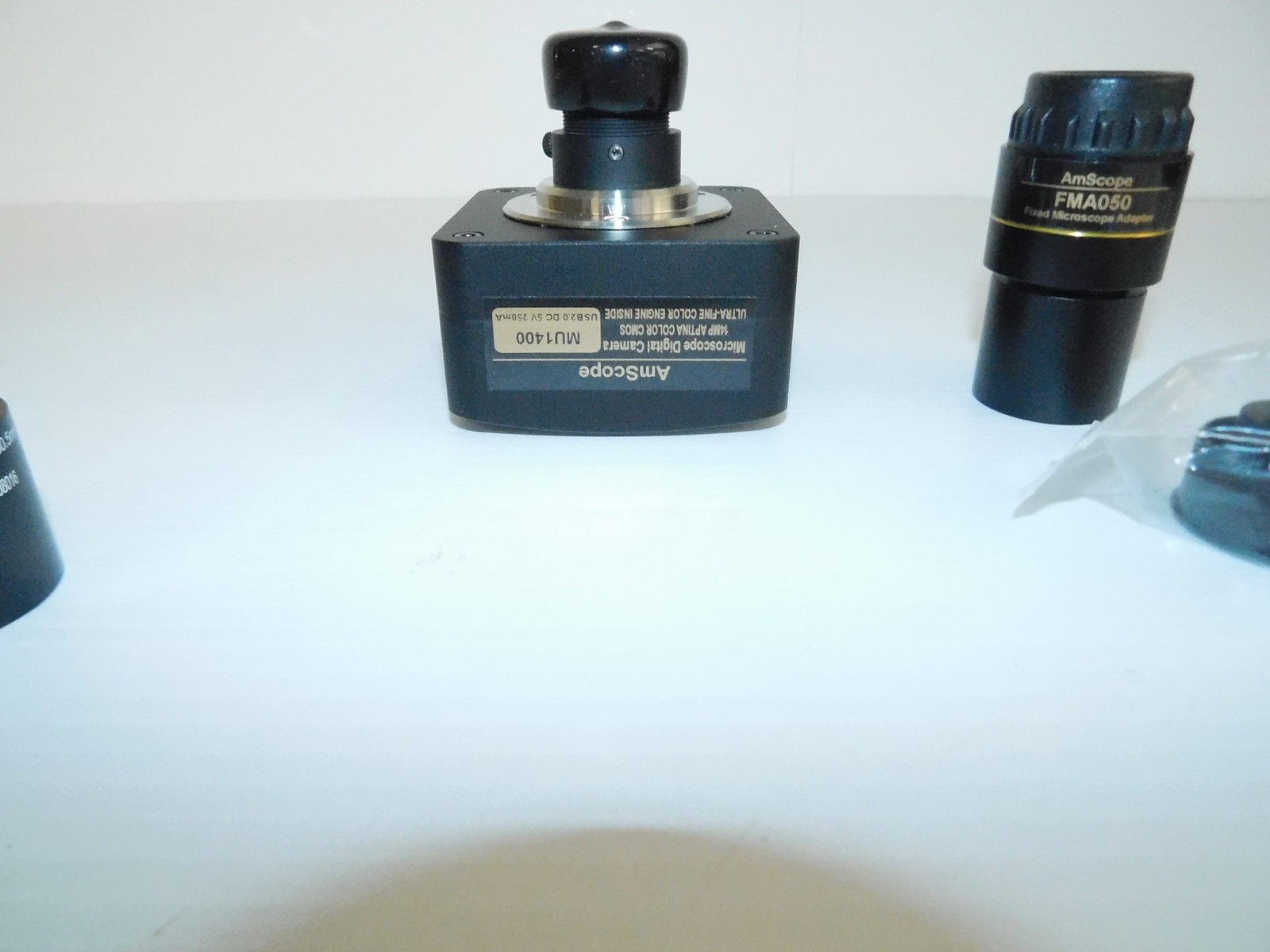 AMSCOPE MICROSCOPE EYEPIECE CAMERA MODEL MU1400 & FMA050 ADAPTER - NEW? (AFD125)