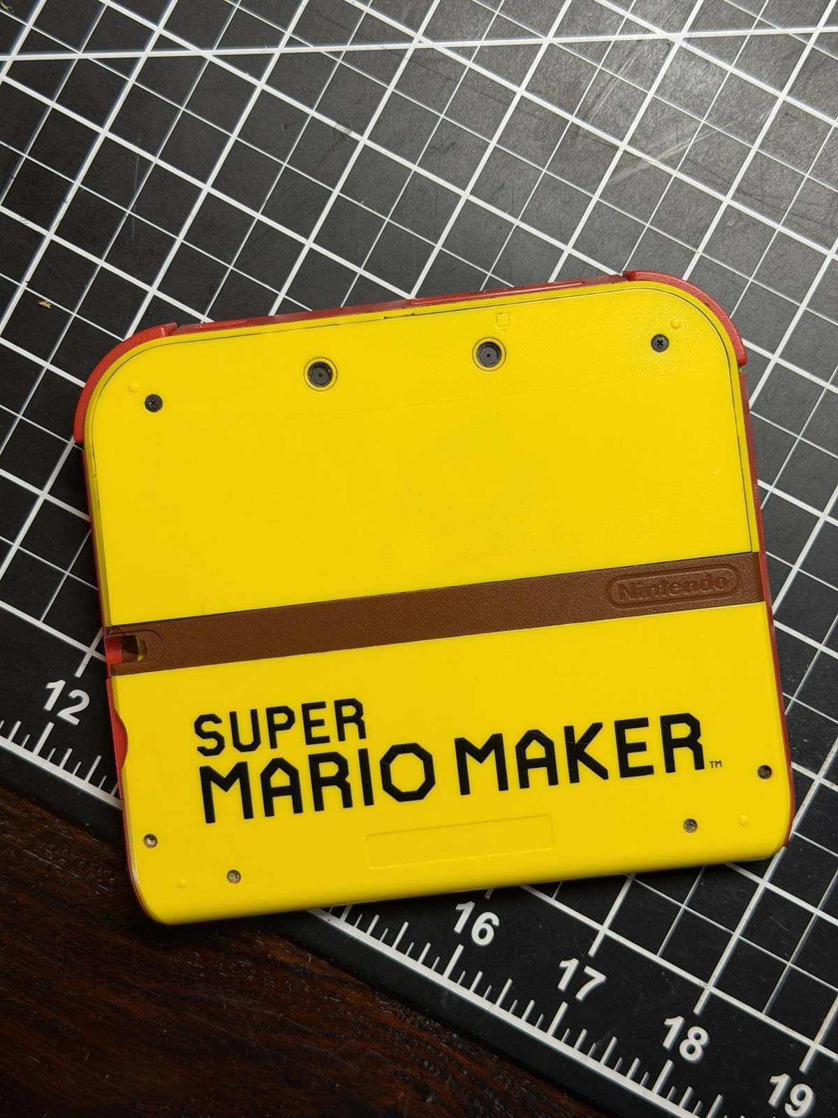 Nintendo 2DS Super Mario Maker Handheld System