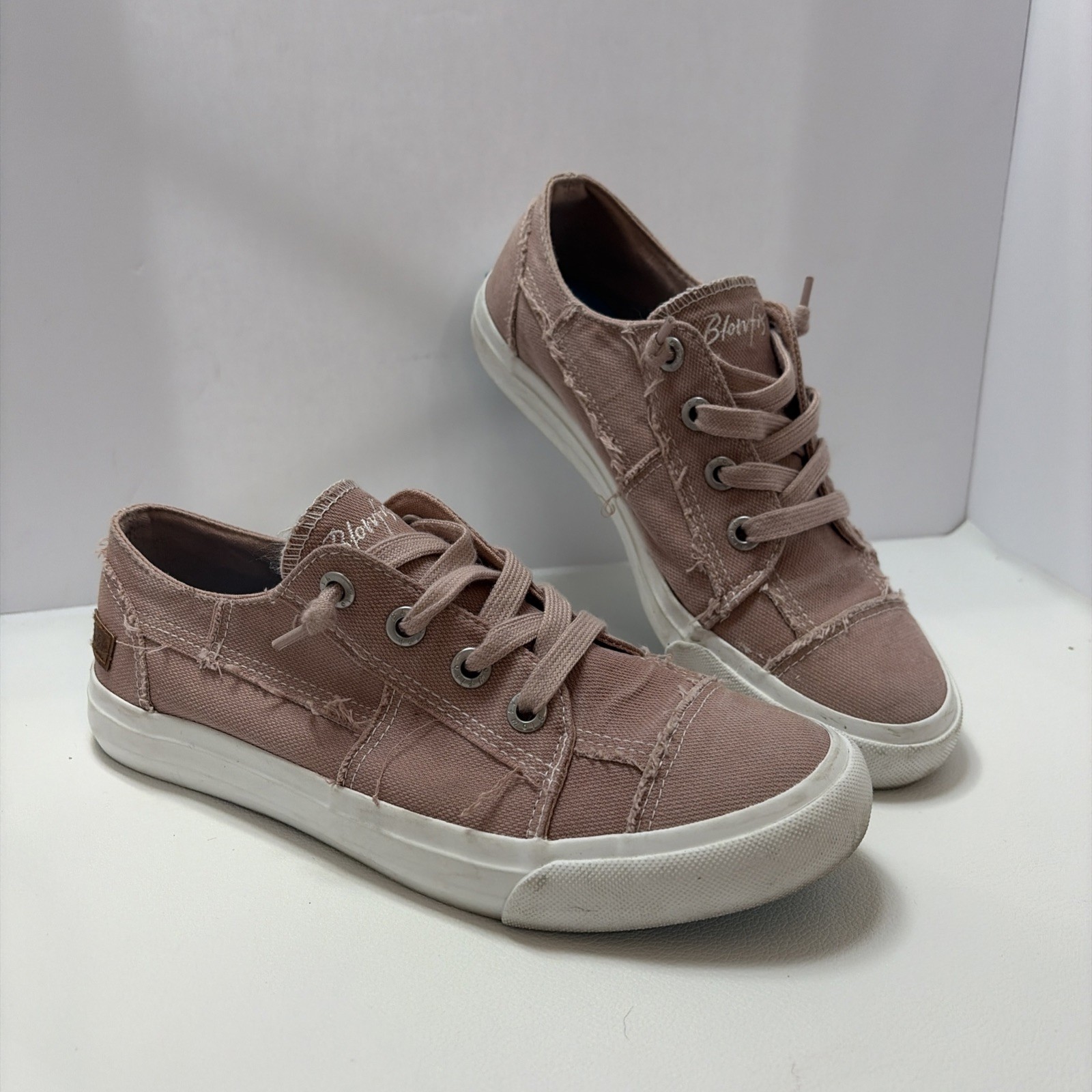 Blowfish Maxie Women's Shoes Size 9 Dirty Pink Smoked Canvas W/Box