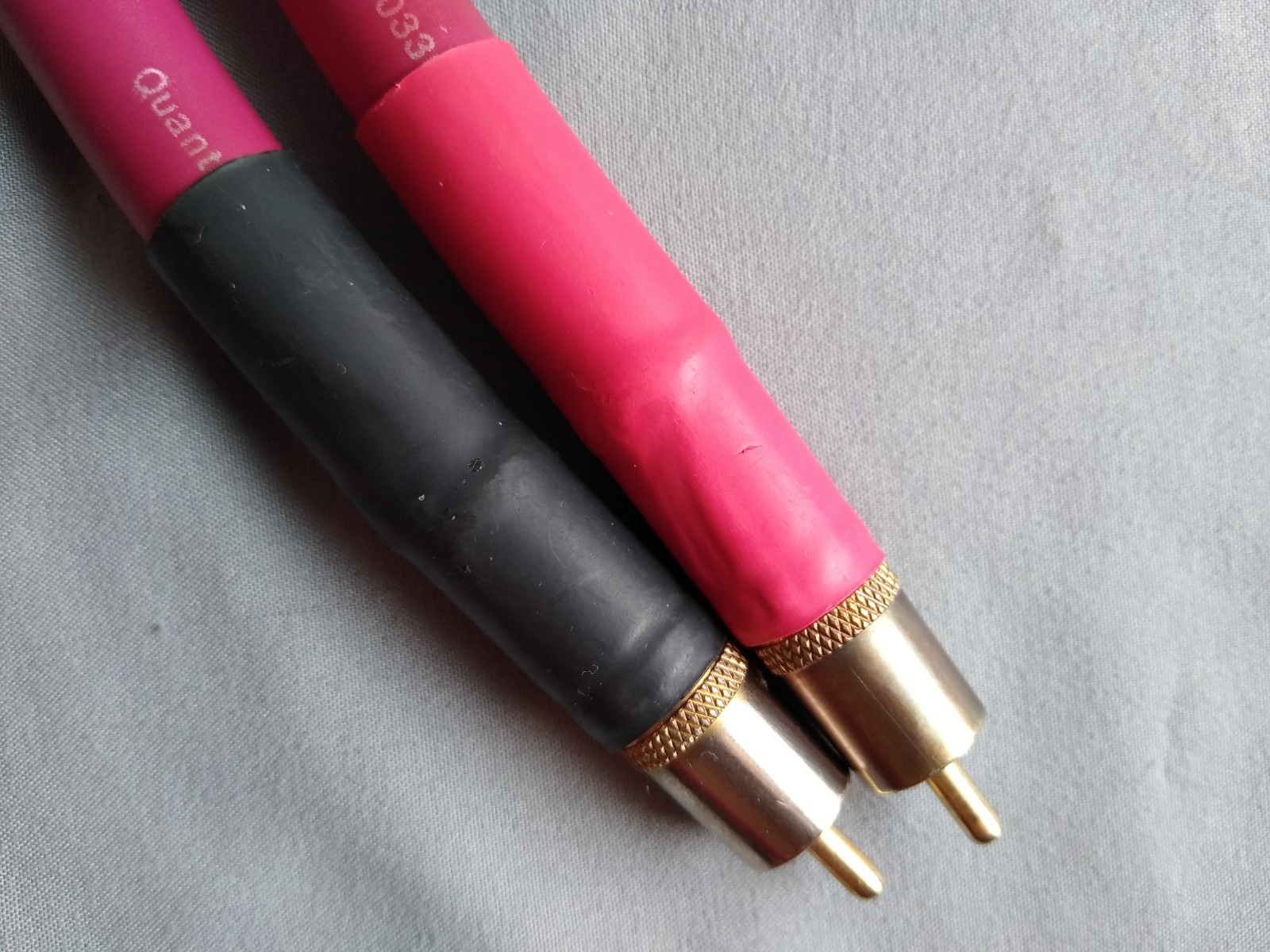 TARA LABS QUANTUM REFERENCE mk II 1.5m pair RCA Interconnects