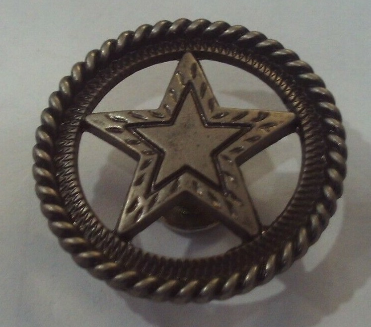 Showman brand TEXAS STAR CUT-OUT CONCHO Rope edging For horse tack replacement