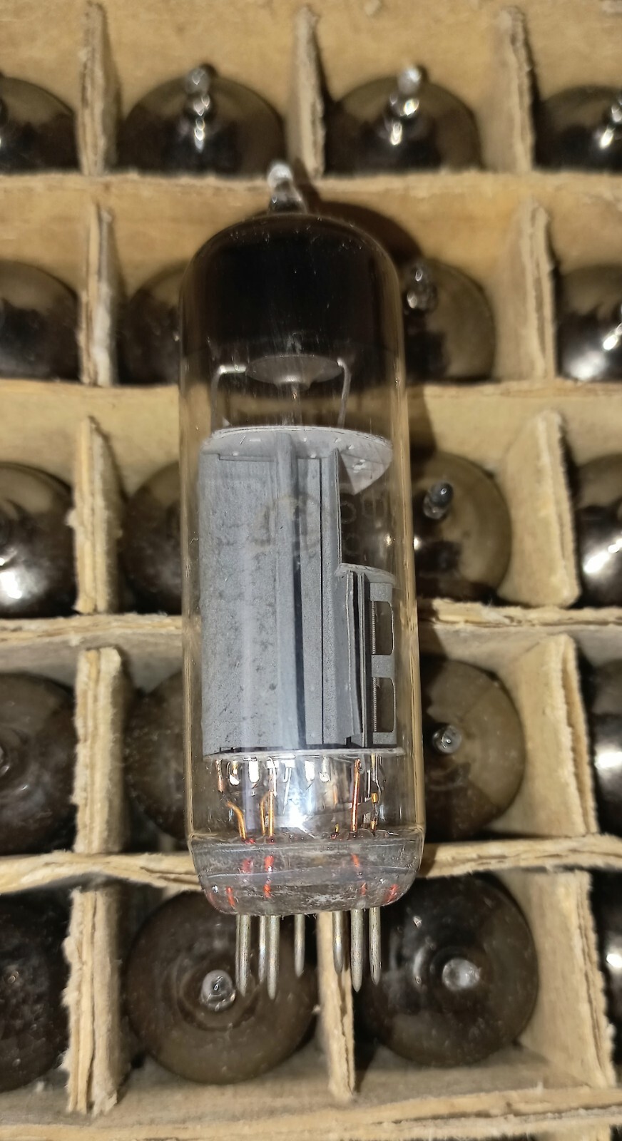 6F5P 6GV8 ECL85 Tubes 50 pcs