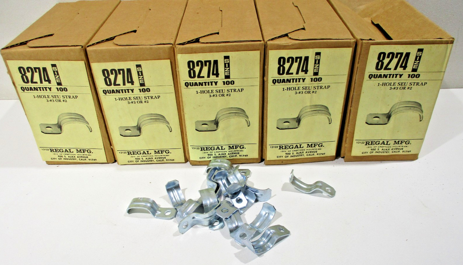 Lot ~ 500 Regal Mfg. 8274 1-Hole SEU Straps For Service Entrance Cable