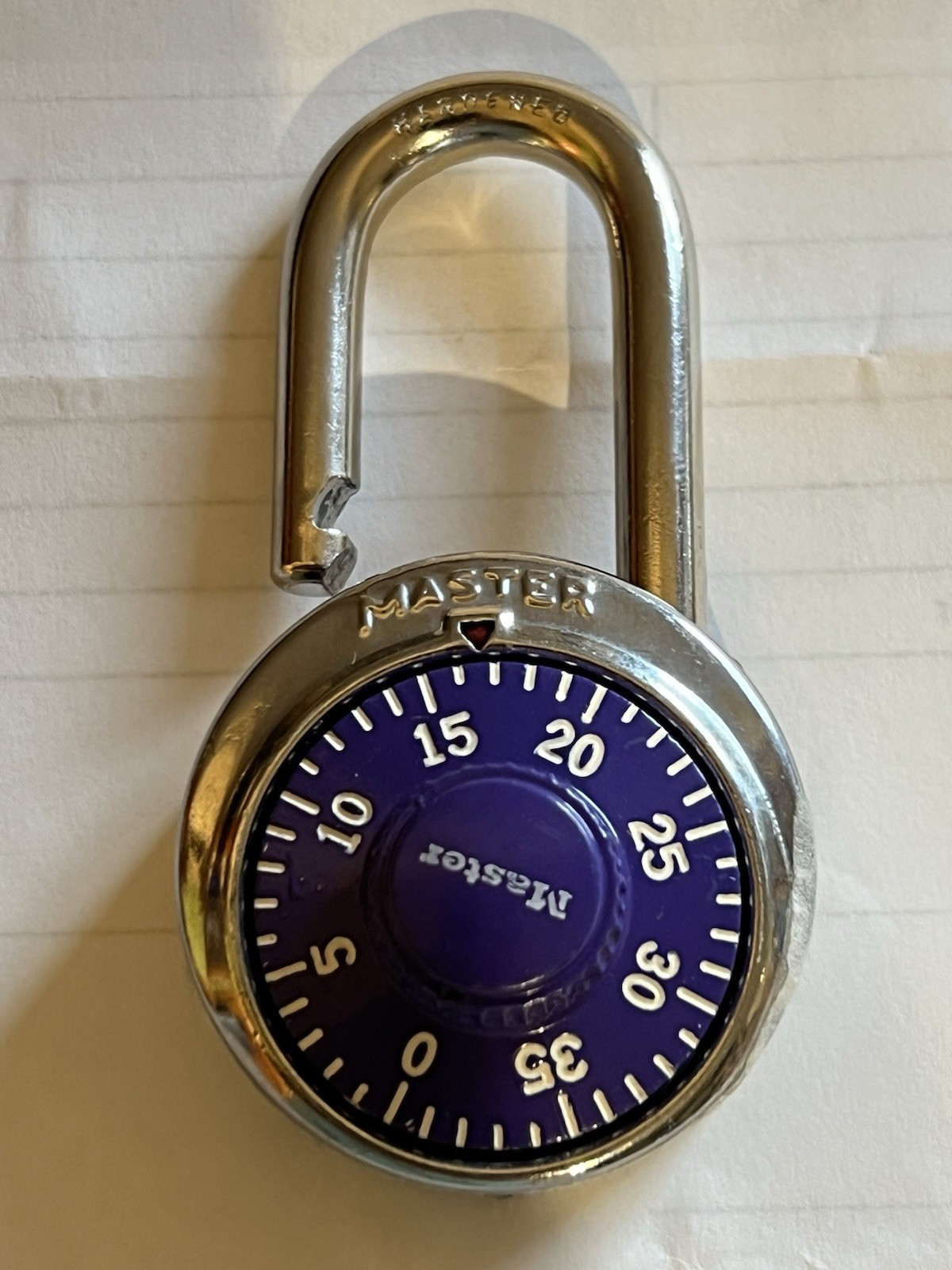 Master Lock 1525 Combination Purple Dial Used With Combination W/O Key V54