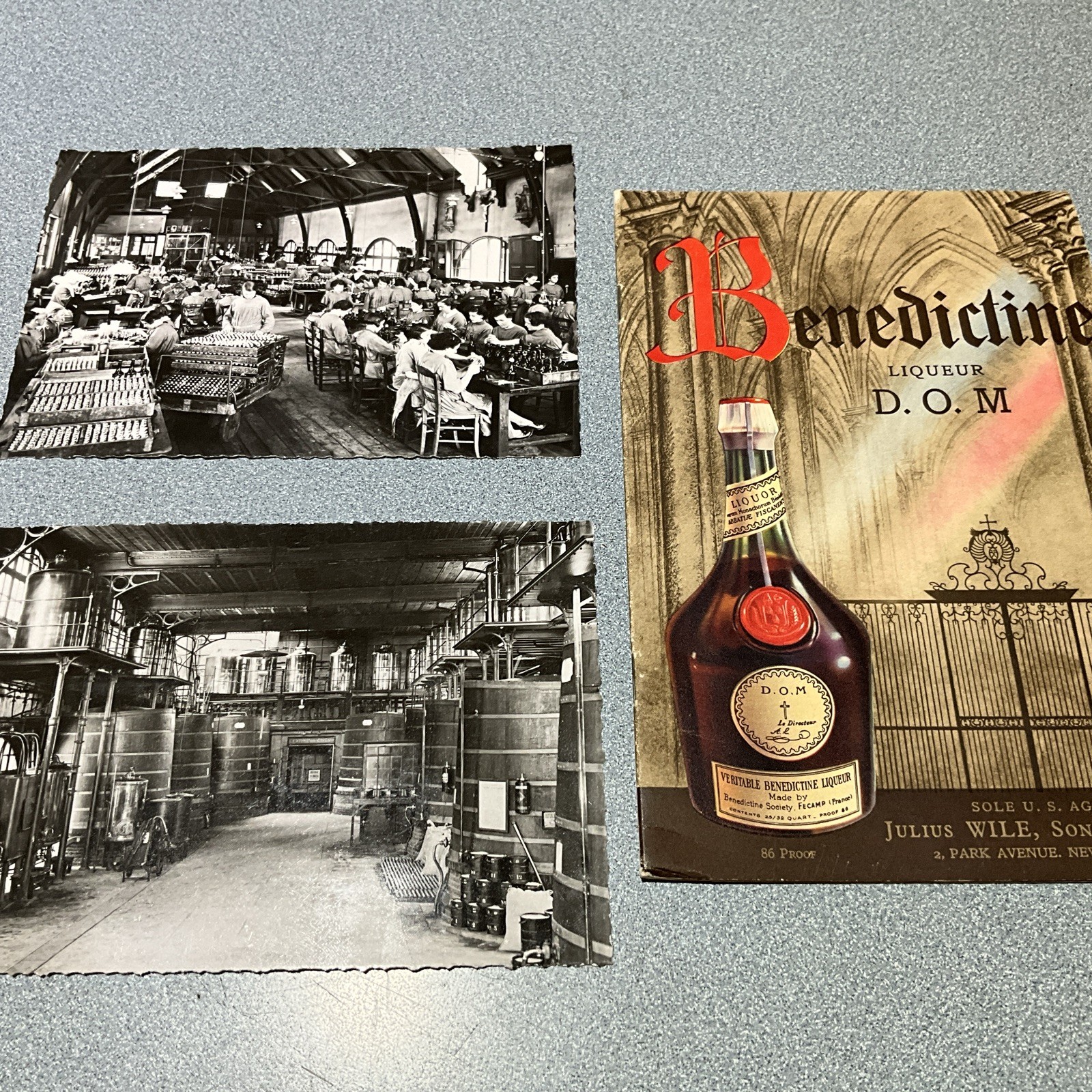 Vintage  1940'S BENEDICTINE D.O.M.  Liquor BOOKLET & 2 RPPC POSTCARD