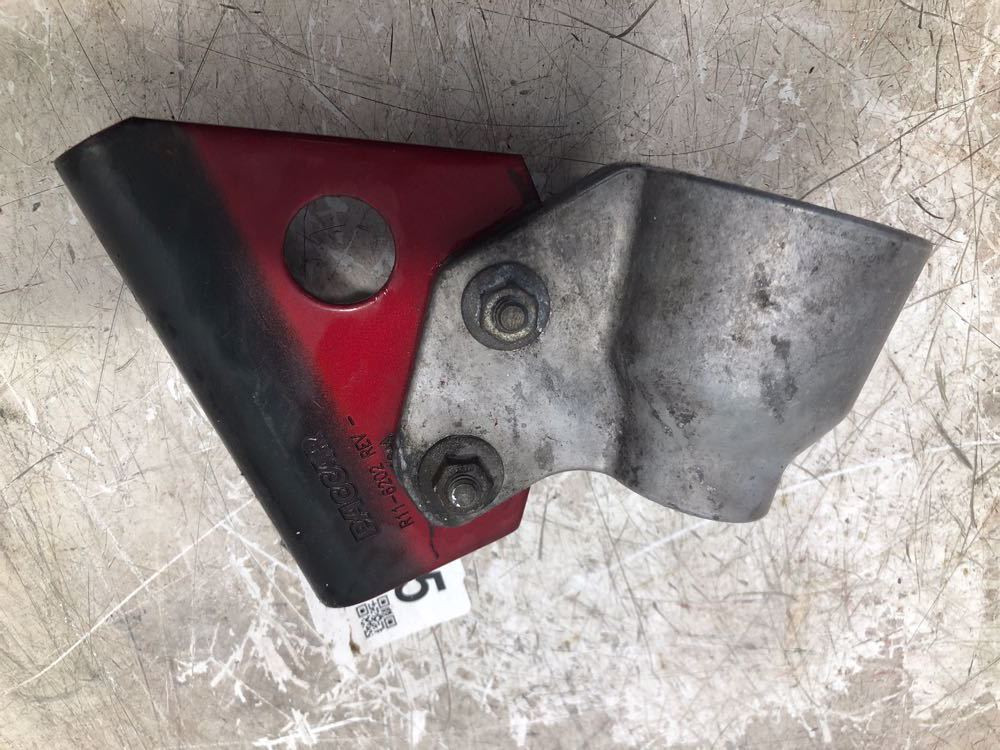 2013 Peterbilt 587 Hood Rest R116202 (638-10305)