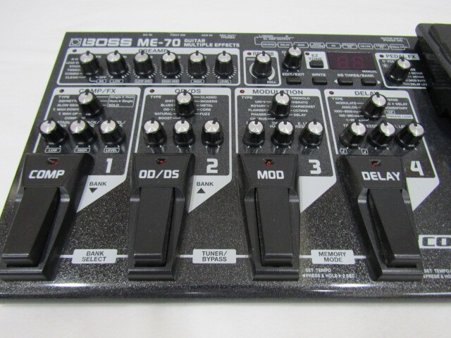 BOSS ME-70 Guitar Multi Effects Processor Tested Working w/ AC Adapter