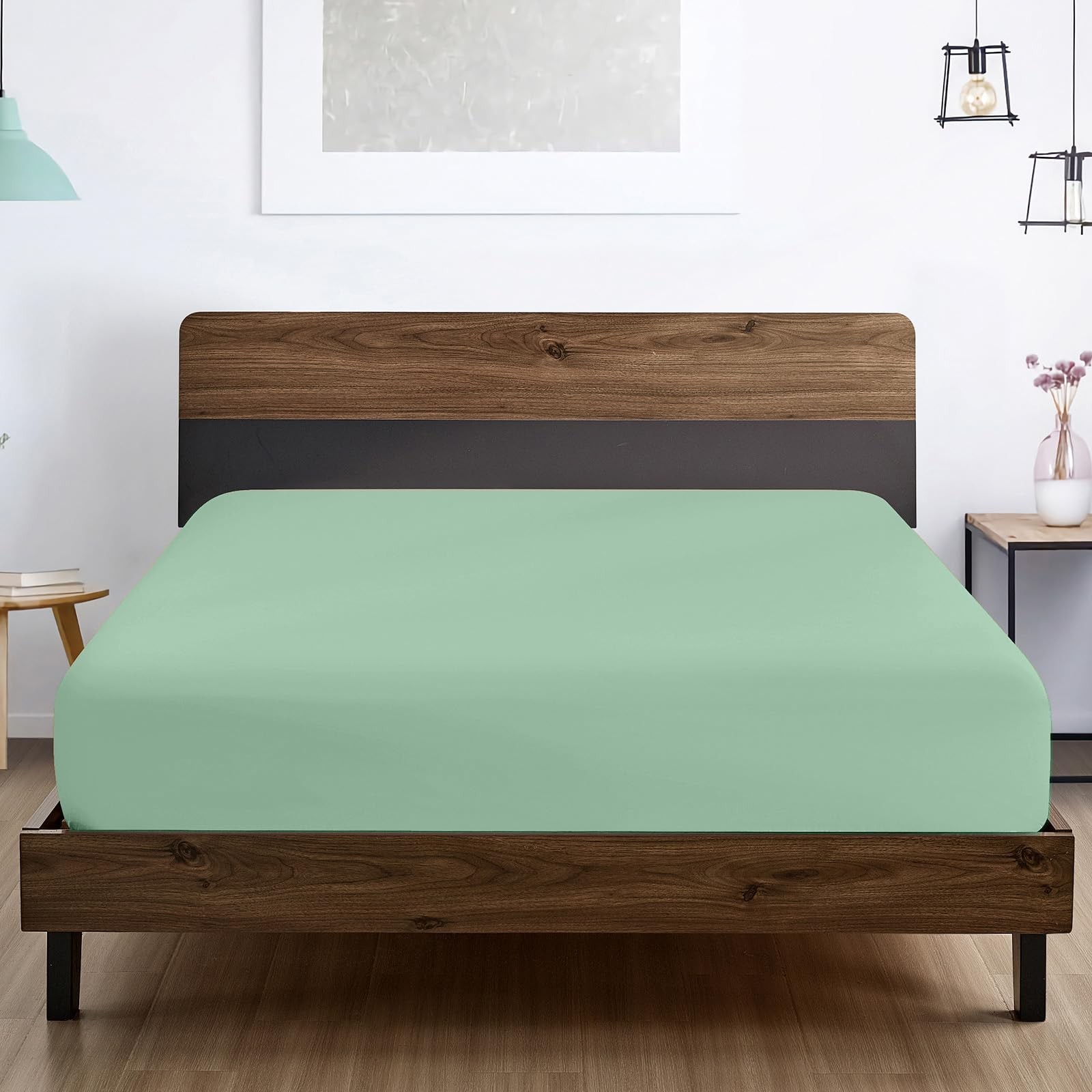 Full Fitted Sheet - Hotel Quality Fitted Sheet - Ultra Soft & Breathable - Br...
