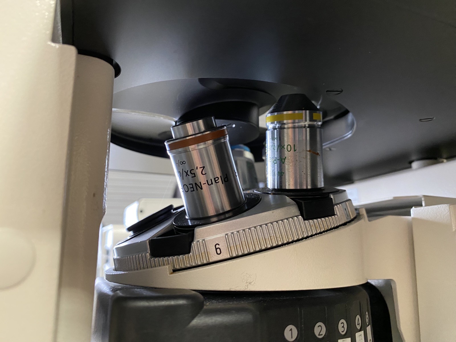 ZEISS Axiovert 200 Inverted Fluorescence Phase Contrast Microscope With FluoArc