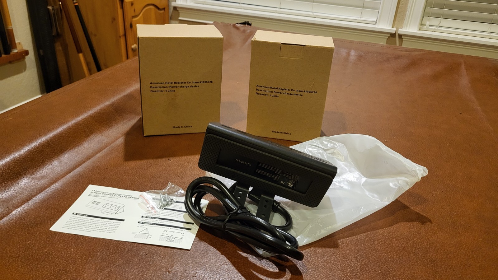 2 PACK-- 7 PORT HOTEL GRADE MOUNTABLE POWER STRIP 3 OUTLETS 4 USB PORTS NEW!