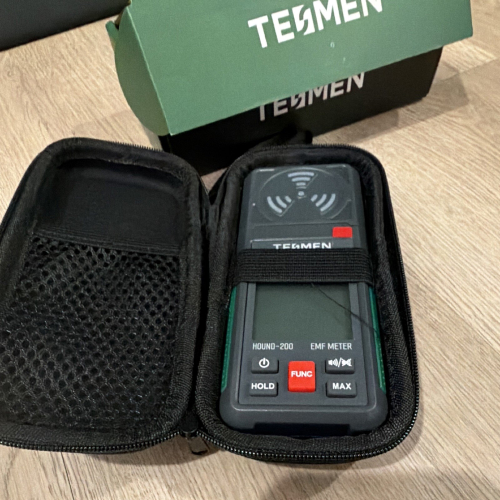 TESMEN HOUND-200 EMF Meter Single Axis Sensor w/ Zip Case & Box