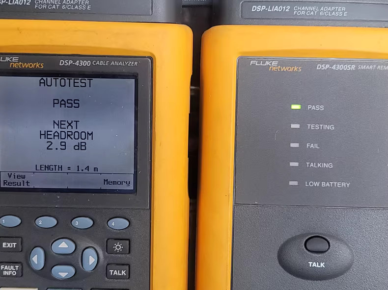 FLUKE DSP-4300 DSP-4300SR Network Tester Cable Certifier DSP4300