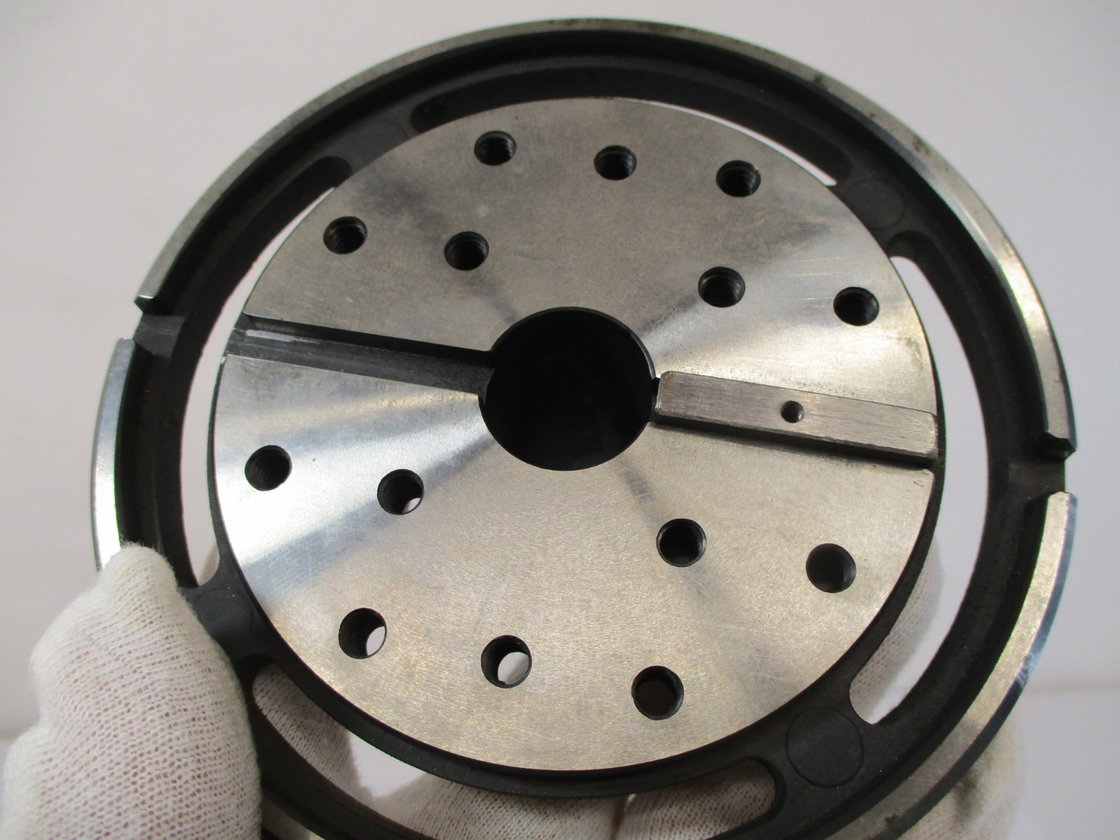 SIMCO Micro Grind Face Plate Assembly & Vee Block Mounted w/ 5C Mount in VGC