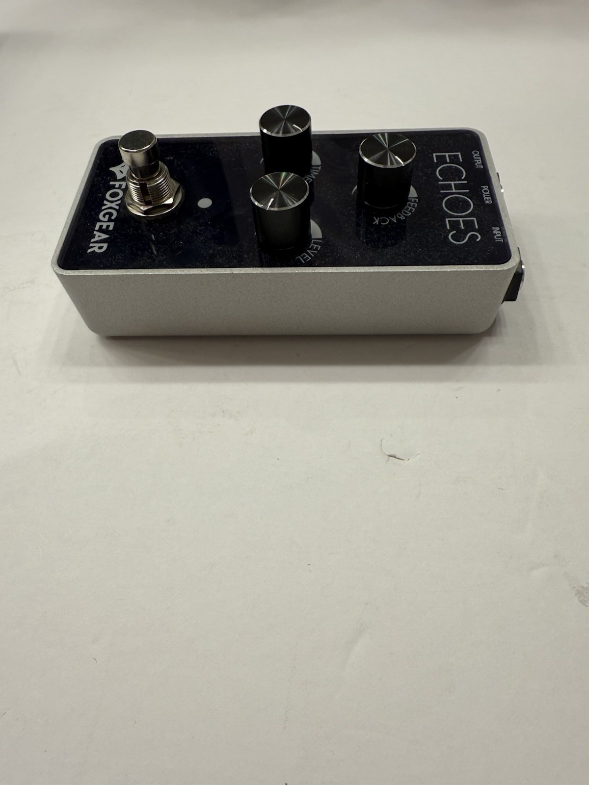 FoxGear Echoes Bucket Brigade Analog Delay Guitar Effect Pedal + Original Box
