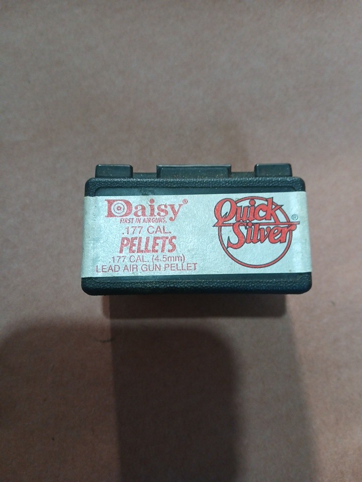 Vintage Daisy Quick Silver Rounded Field Pellets No. 657 .177 Cal Half Full.