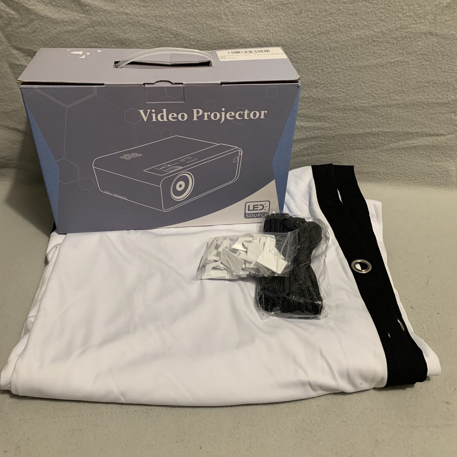 NEVER USED Elephas Wifi Mini Projector HD Cables + Remote Bundle