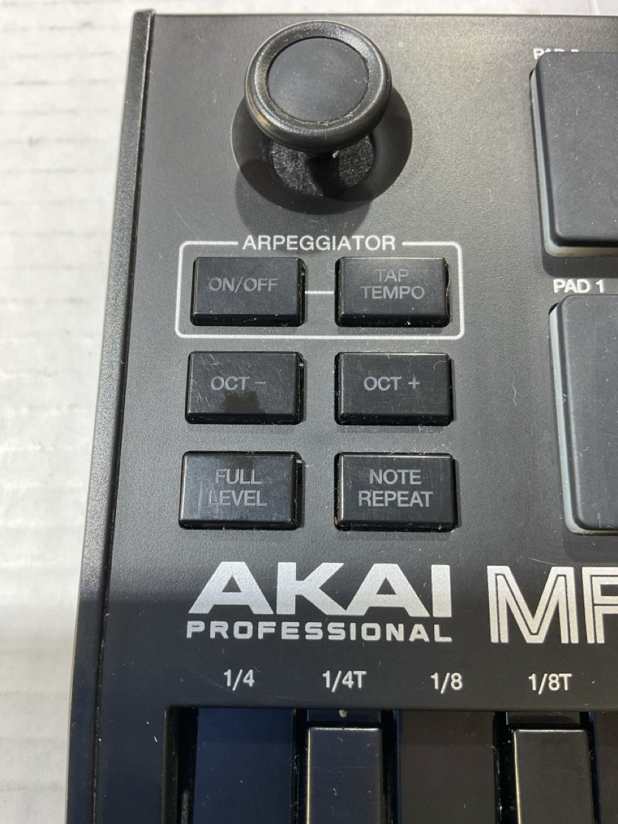 AKAI MPK MINI (CJL063891)