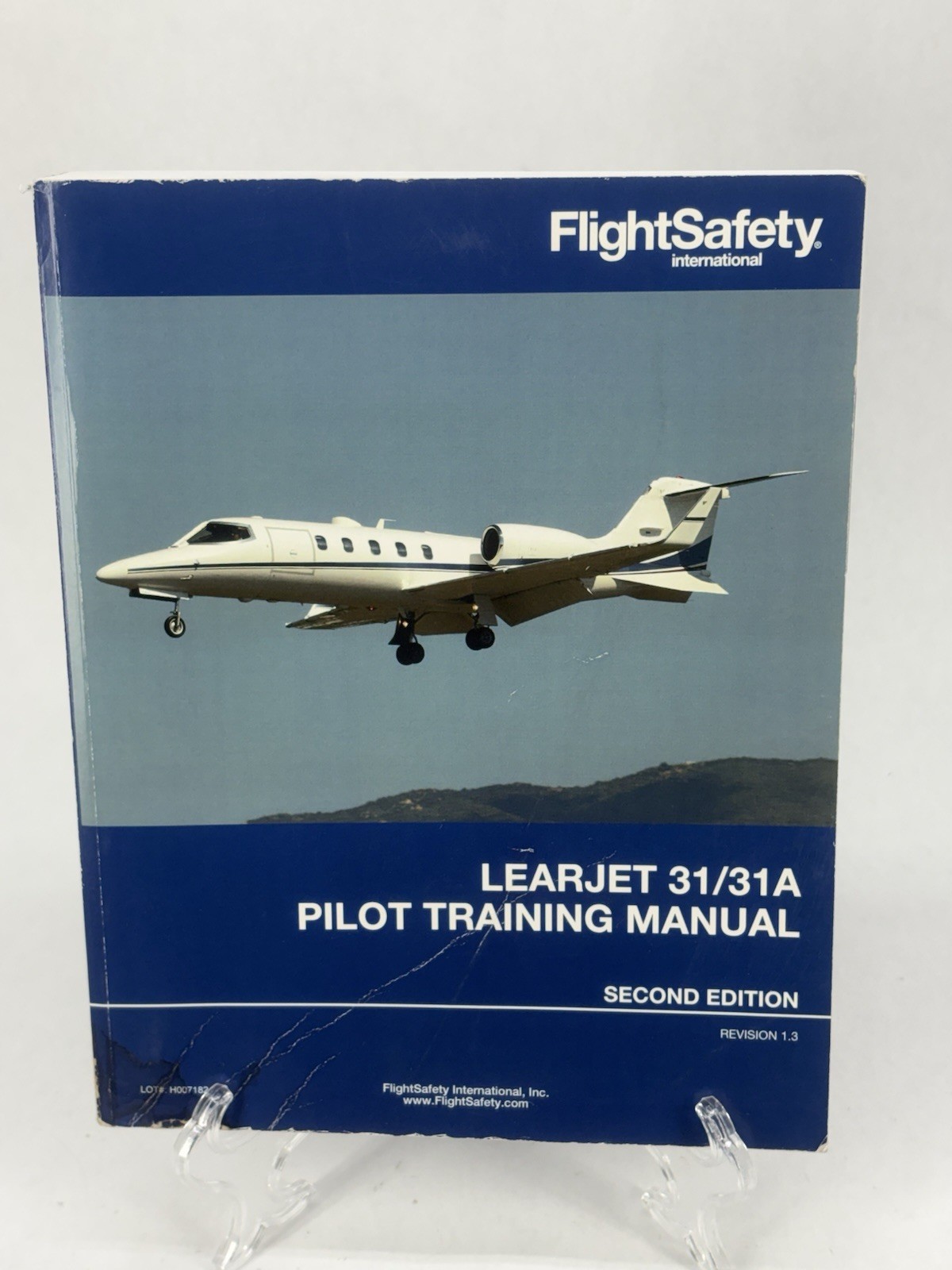 FlightSafety Learjet 31/31A Pilot Training Manual 2nd Ed Rev 1.3 2009