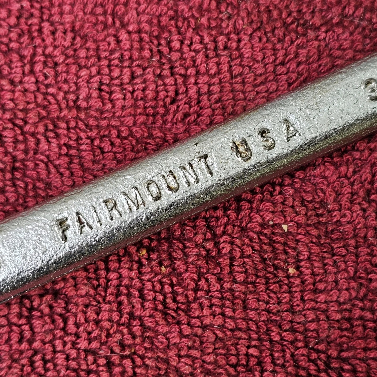 Vintage Fairmount Stubby Offset Wrench. 5/8" x 3/4"