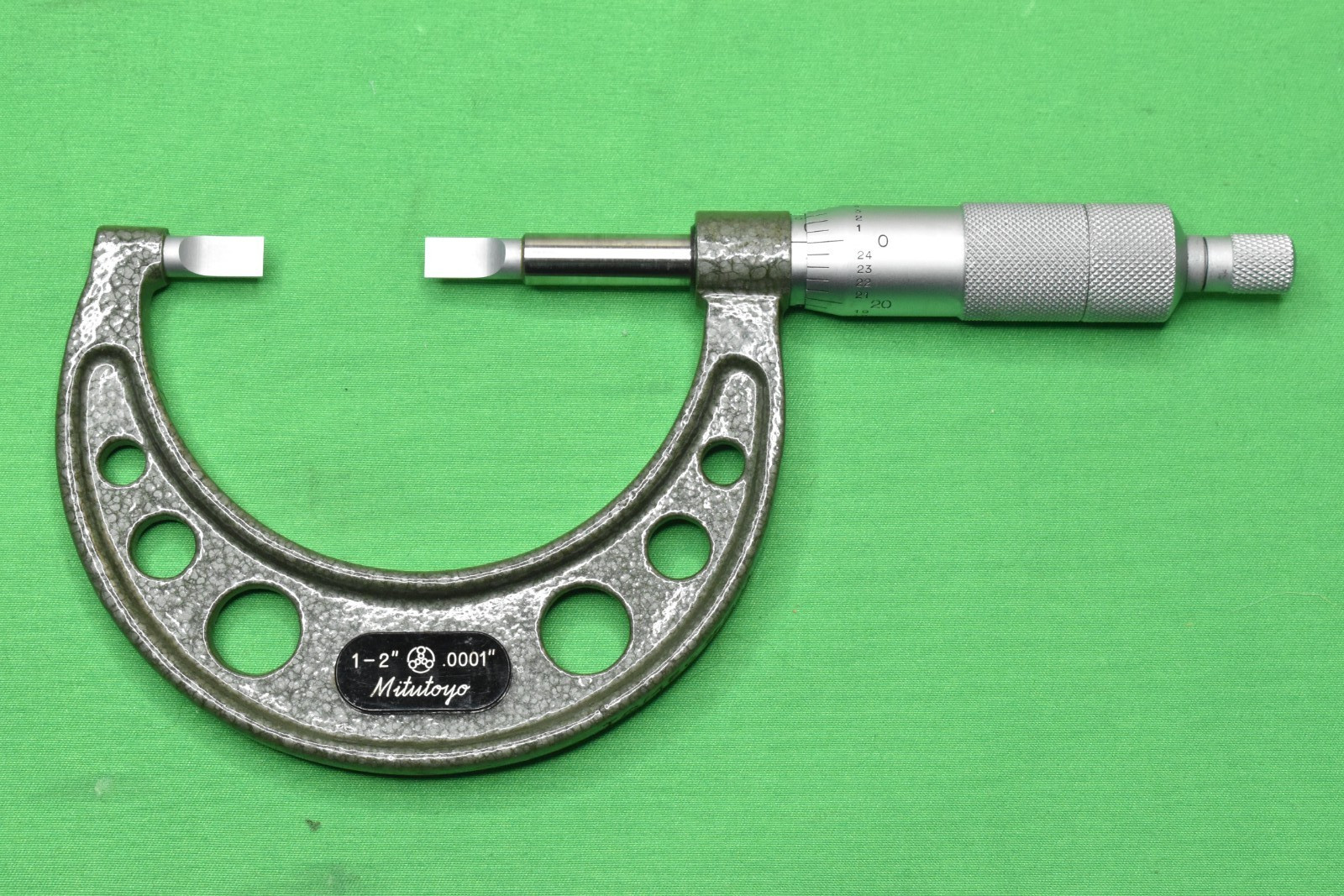 Mitutoyo 122-126 1-2" Blade Micrometer 0.0001" - No Case