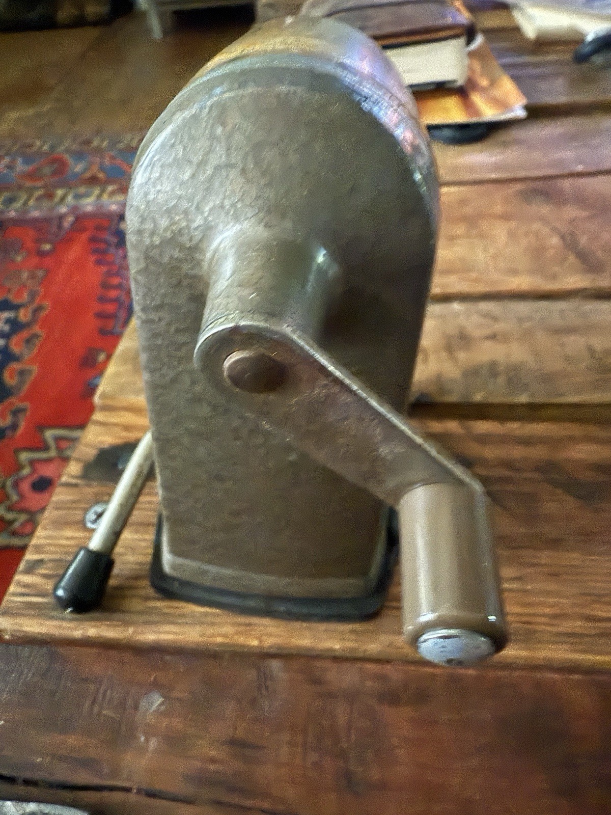 Vintage Apsco Vacu Base Table Desk Top Pencil Sharpener Suction Mounted