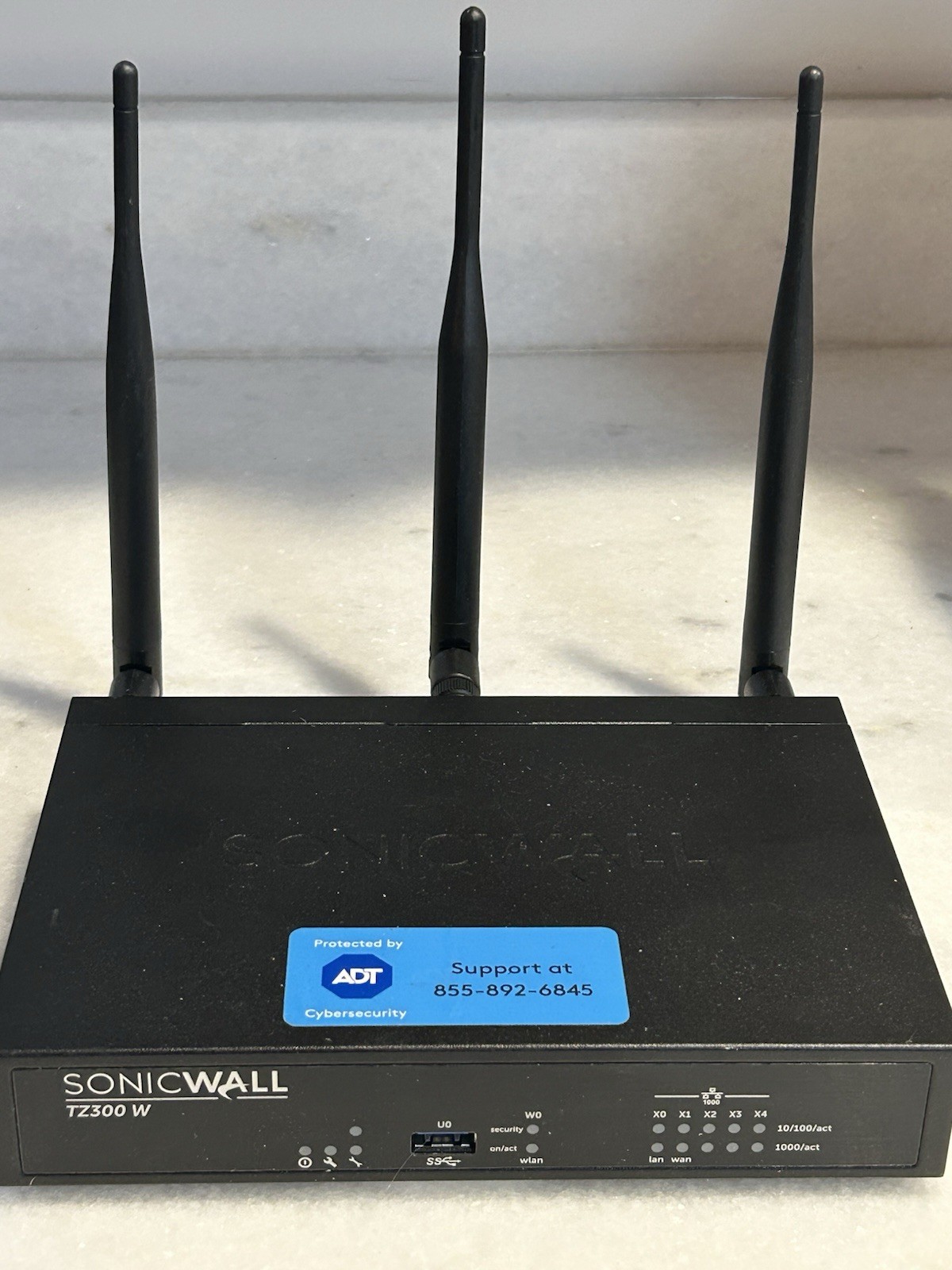 SonicWall TZ300W Network Security/Firewall Appliance Tested APL28-085 No Pwr Crd
