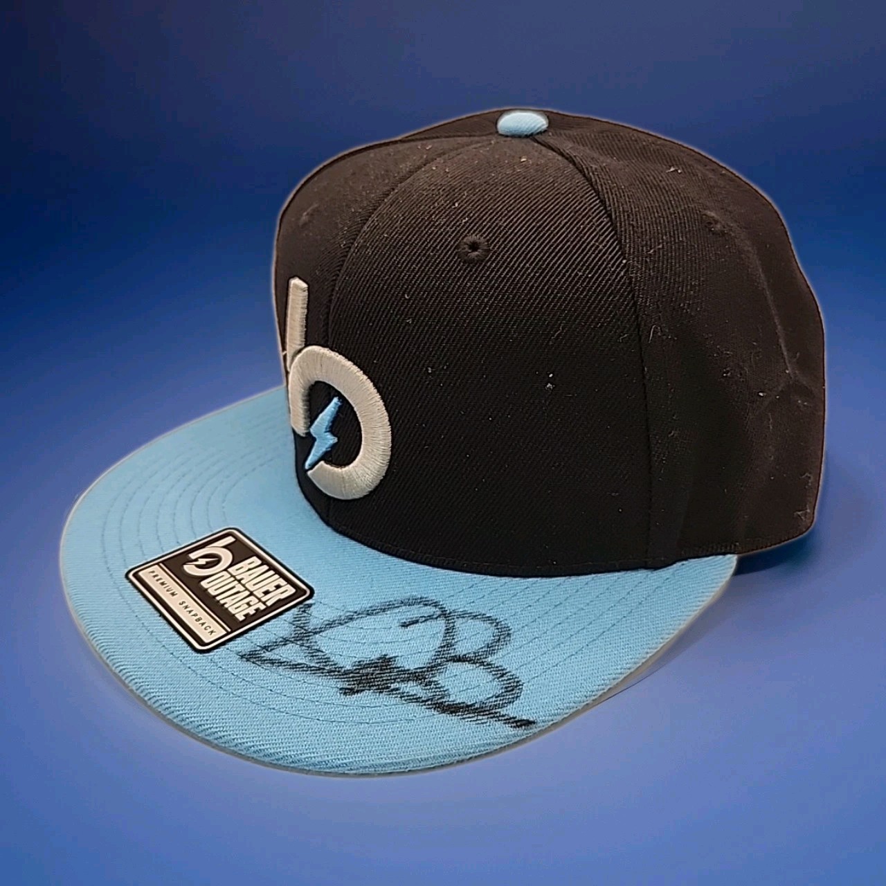 NEW Trevor Bauer Signed Official Bauer Outage Premium Snapback Cat Hat...