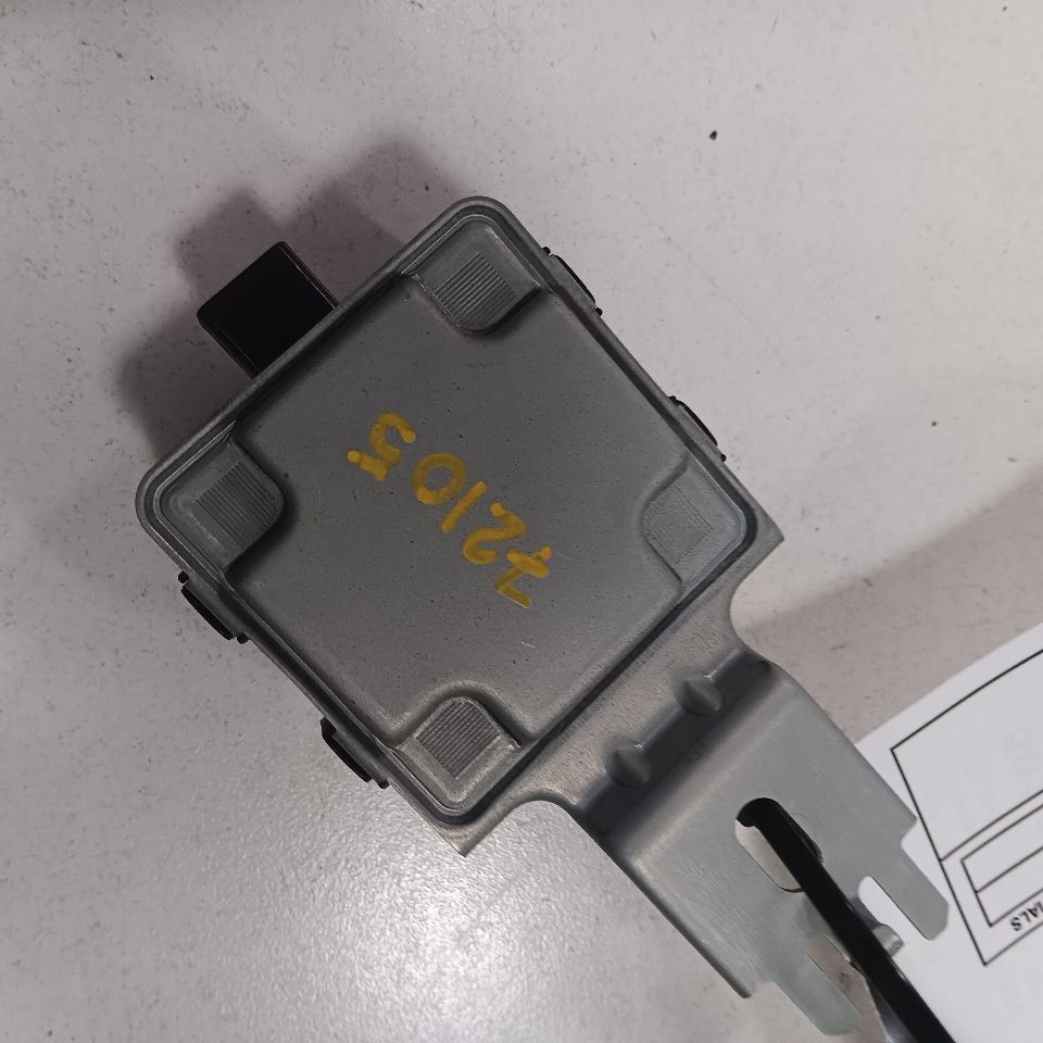 Theft-locking Keyless Entry Receiver Control Module Fits 13-23 Mazda CX-5 OEM